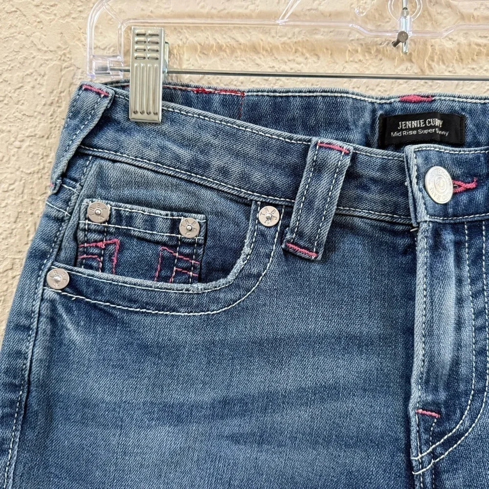 True Religion Jeans Jennie Curvy Mid Rise Super Skinny Embroidered Pockets 29